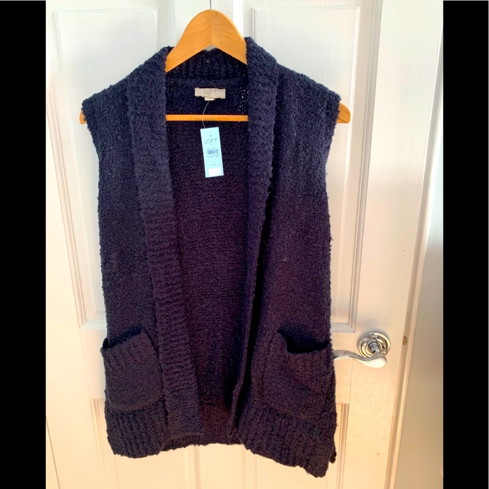 Loft sleeveless pocketed navy cardigan